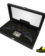 The Batman Prop replika 1/1 Batarang Limited Edition 36 cm